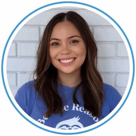 Dr. Lauren Headshot
